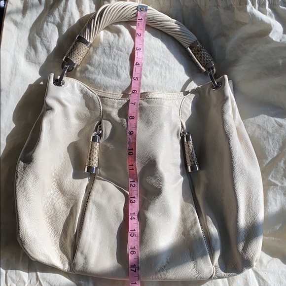 Designer Michael Kors Handbag - Picture 8 of 8